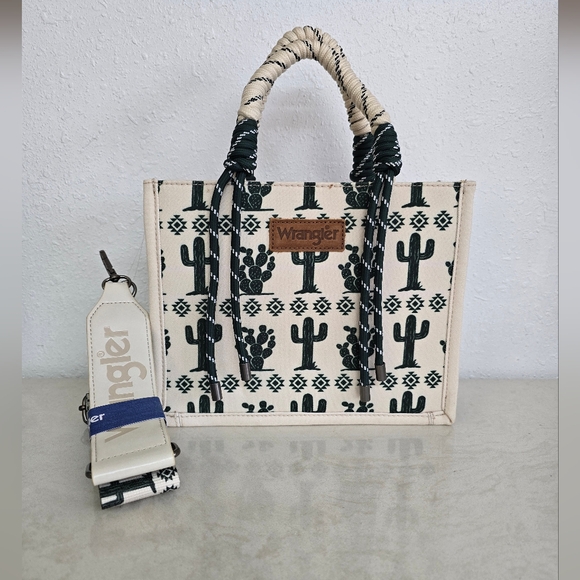 Wrangler NWT Southwestern Print Rope Handle Tote Bag In Cream & Green Cactus - Picture 4 of 11